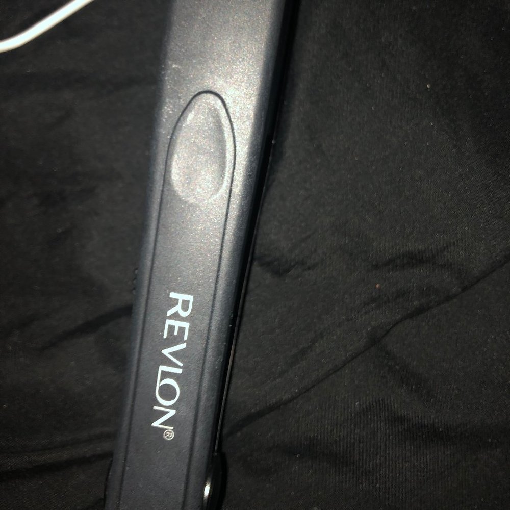 hair straightener